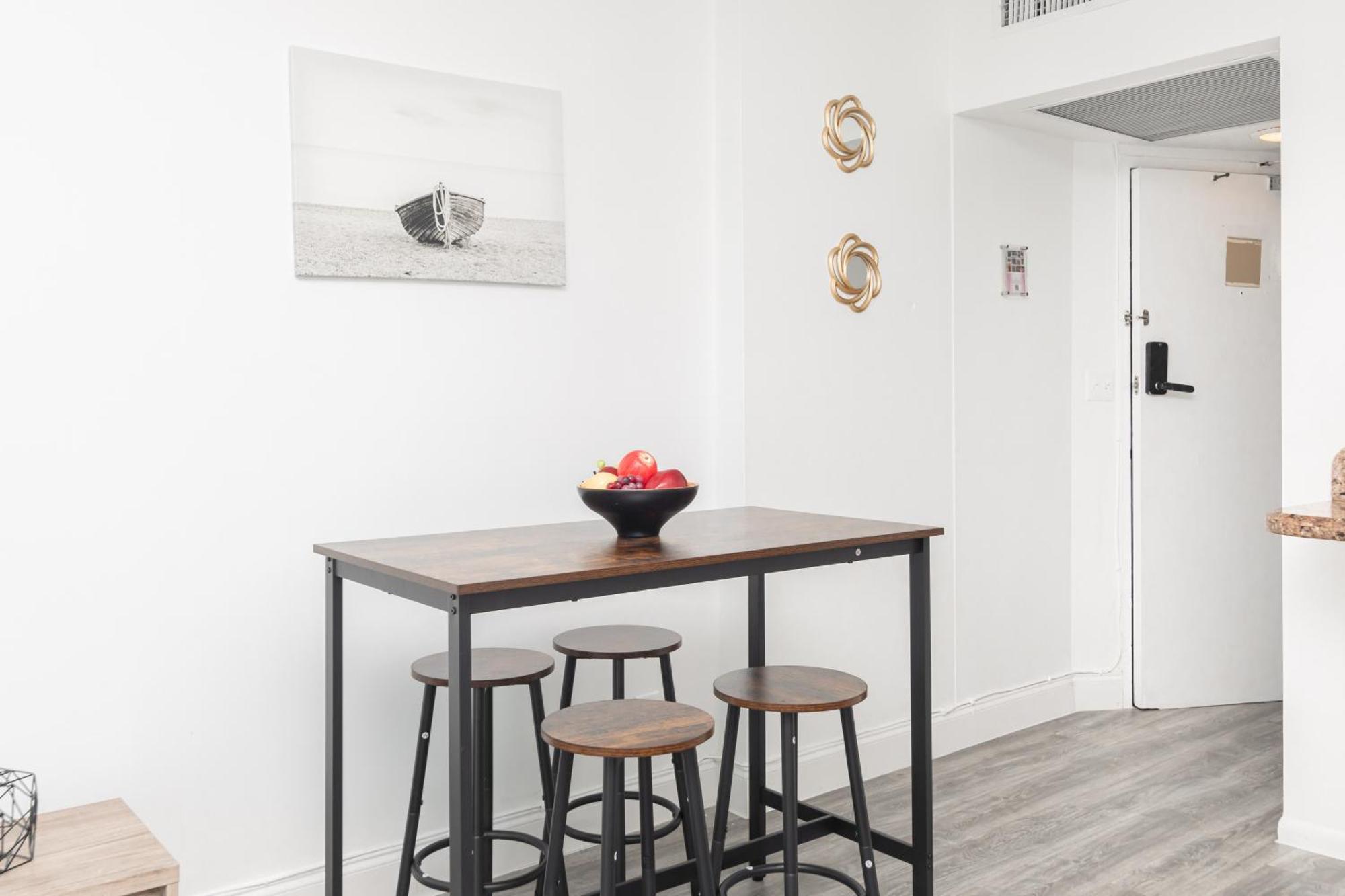 Girasole Suites Miami Beach Room photo
